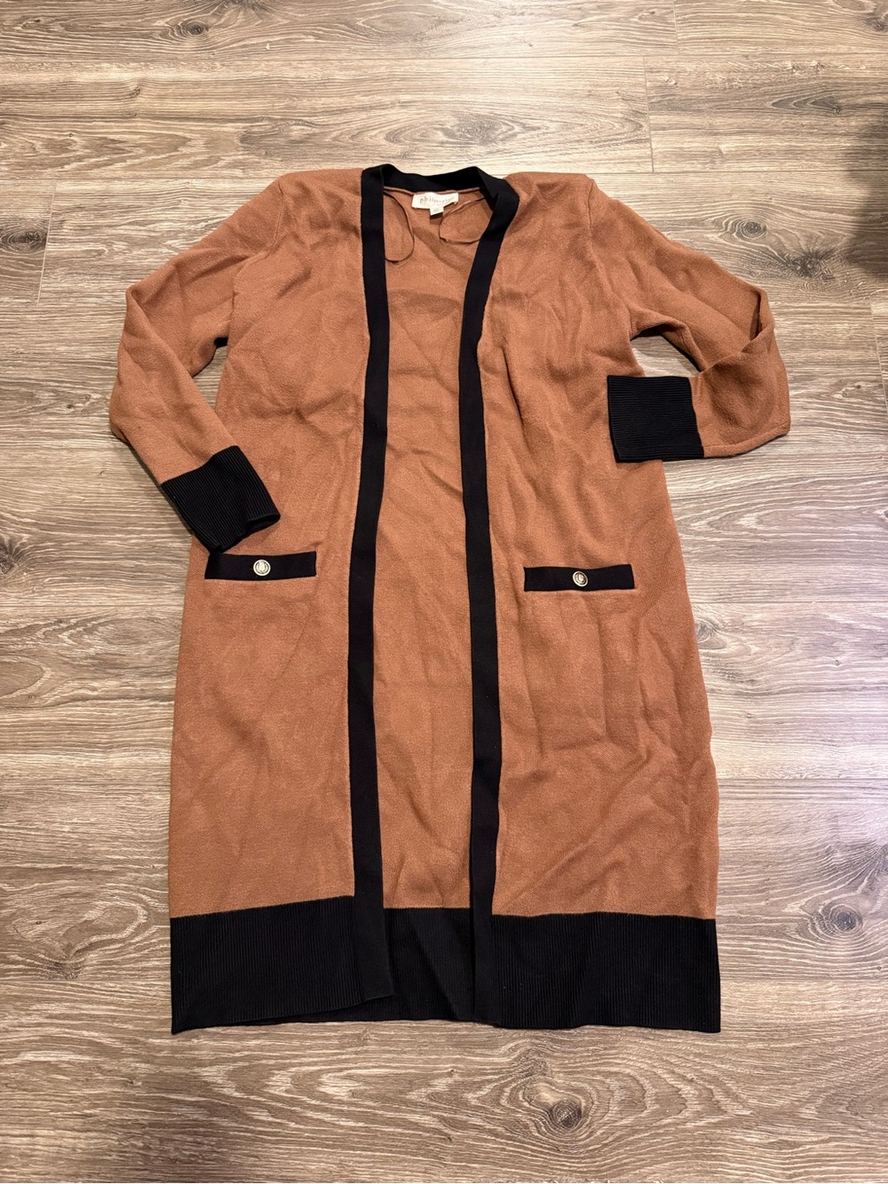 Women’s long cardigan sweater